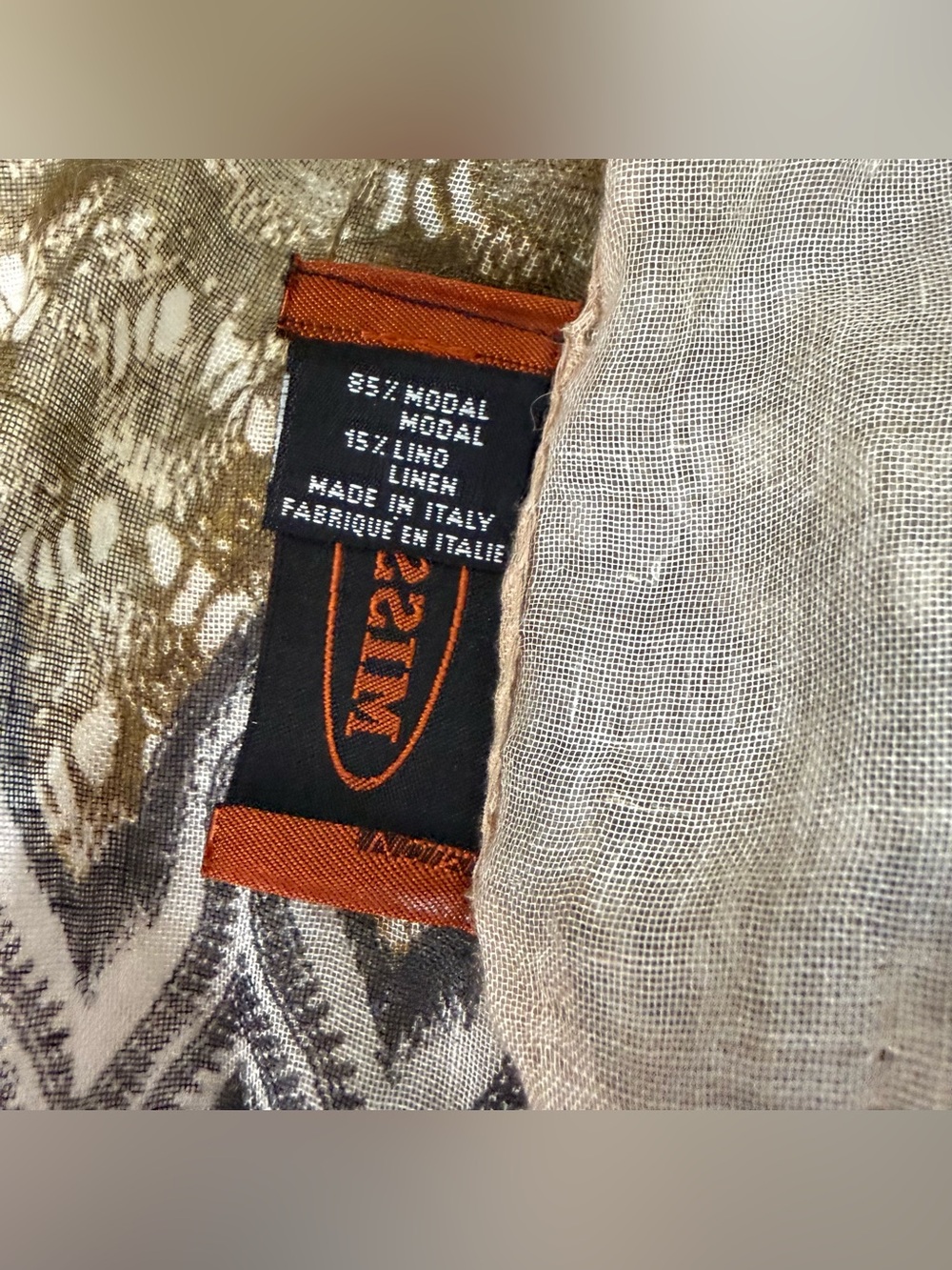 Vintage and rare Missoni Peach & Olive Lightweight Patterned Scarf Shawl - Picture 6 of 7